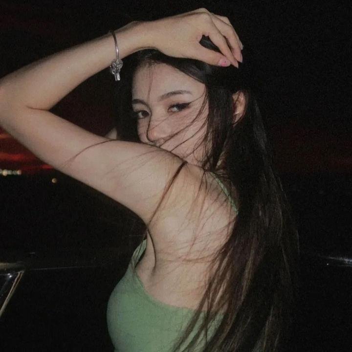三个扑火的少年